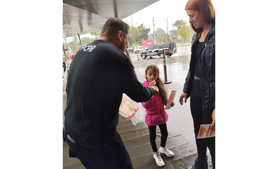 PCPR promove ações educativas sobre trânsito e combate ao abuso sexual infantil