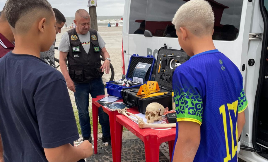 Museu de Ciências Forenses promove exposições itinerantes em todo o Paraná