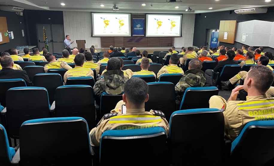 Paraná inicia discussões sobre prevenção e combate a incêndios florestais com workshop