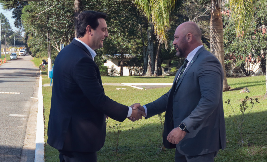 Governador entrega 39 veículos e libera R$ 117 milhões para helicópteros e blindados da PM