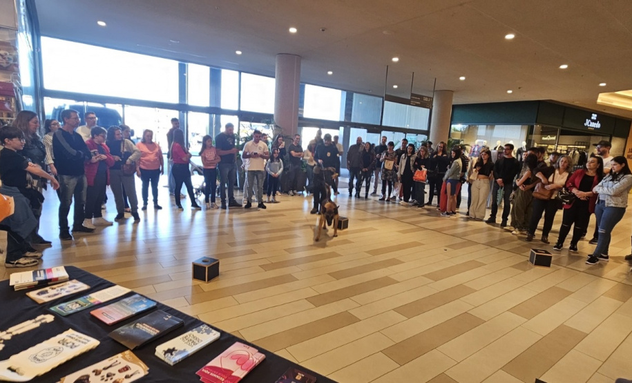 PCPR atende 1,2 mil pessoas em ação de conscientização e prevenção ao uso de drogas em Curitiba