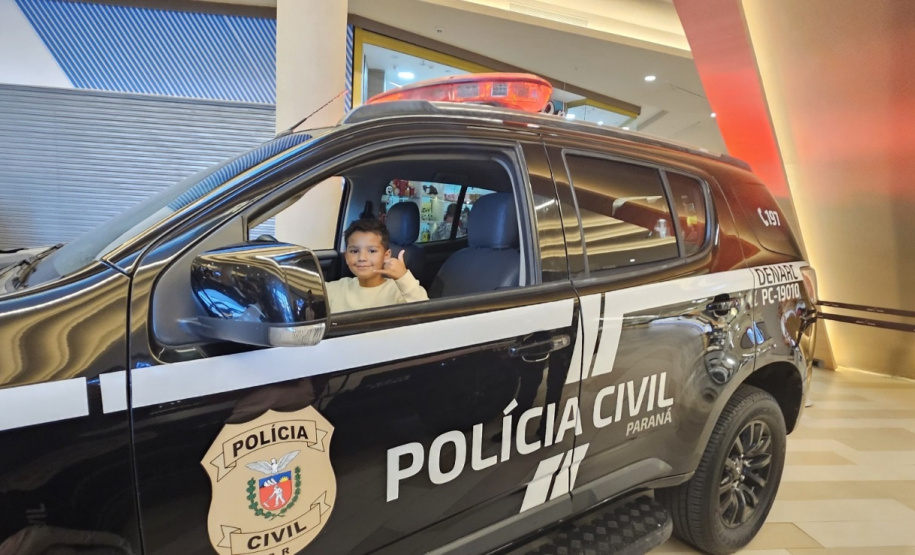 PCPR atende 1,2 mil pessoas em ação de conscientização e prevenção ao uso de drogas em Curitiba