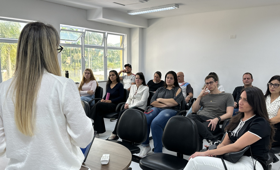 PCPR promove palestra de capacitação para atendimento a autistas em Matinhos