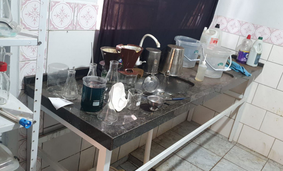 Com apoio do Falcão, PMPR apreende 1,2 tonelada de maconha em Cascavel