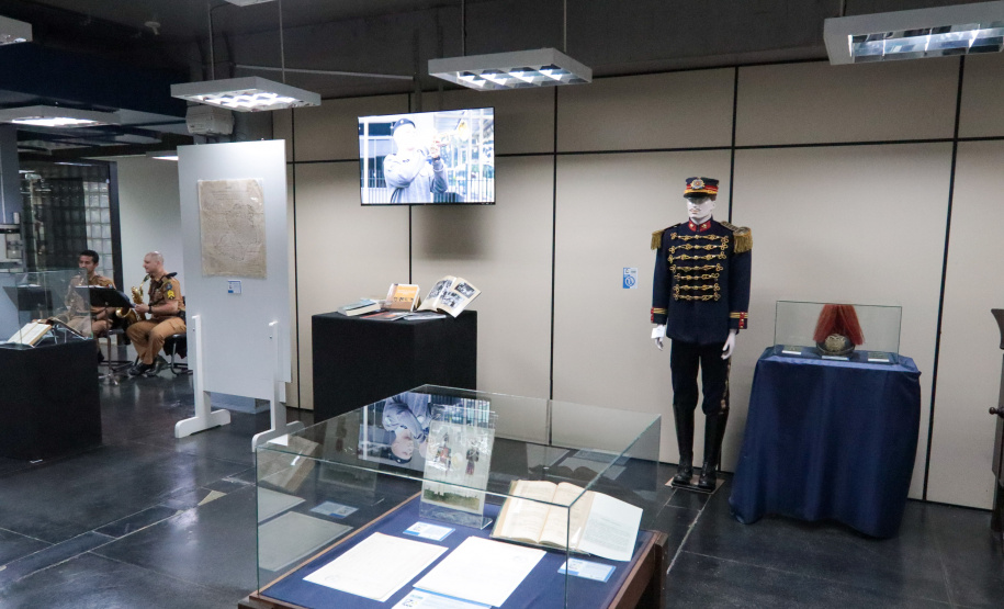 170 anos: Polícia Militar ganha exposição inédita do Arquivo Público do Paraná
