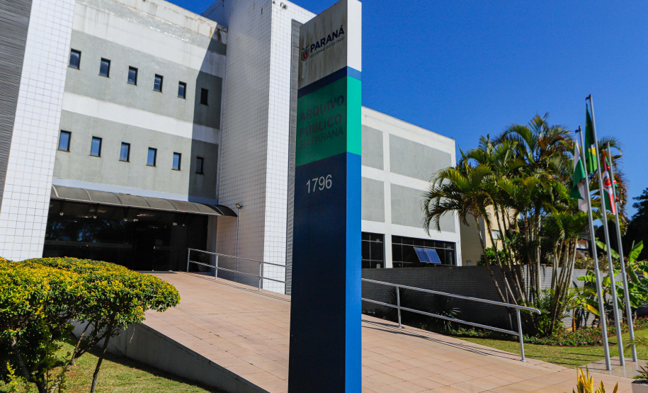 Arquivo Público do Paraná celebra 170 anos da Polícia Militar com exposição