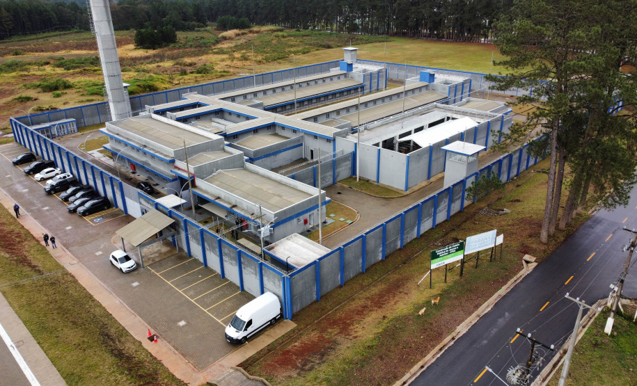 Piana inaugura unidade prisional com 392 vagas no complexo penitenciário de Piraquara