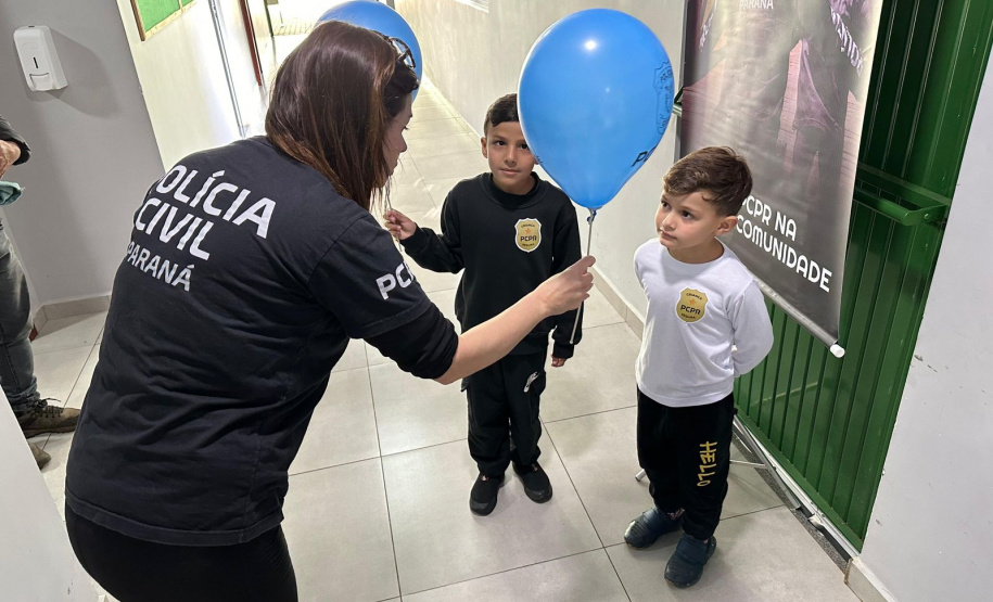 PCPR na Comunidade leva atendimento à população de Bandeirantes e Florestópolis