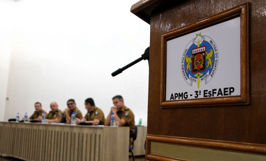 Solenidades em três cidades do Paraná celebram formaturas do Curso de Aperfeiçoamento de Sargentos da PMPR