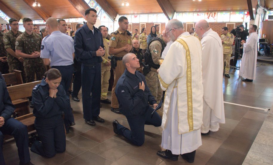 Corpo de Bombeiros organiza pela 1ª vez a tradicional Páscoa dos Militares