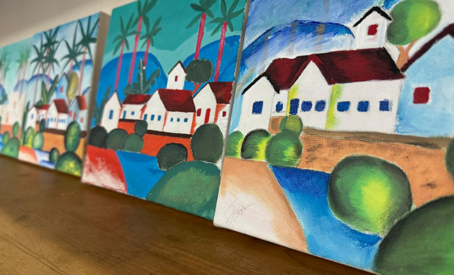 Curso de pintura em tela proporciona conhecimento e resgate social em Penitenciária Industrial de Cascavel