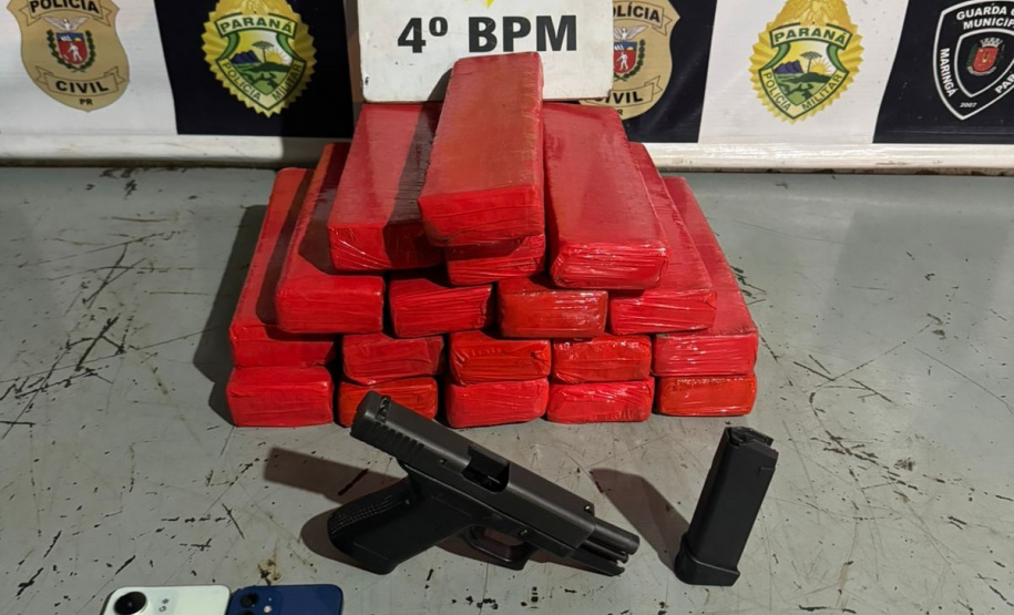 PMPR apreende arma de fogo e drogas em Maringá