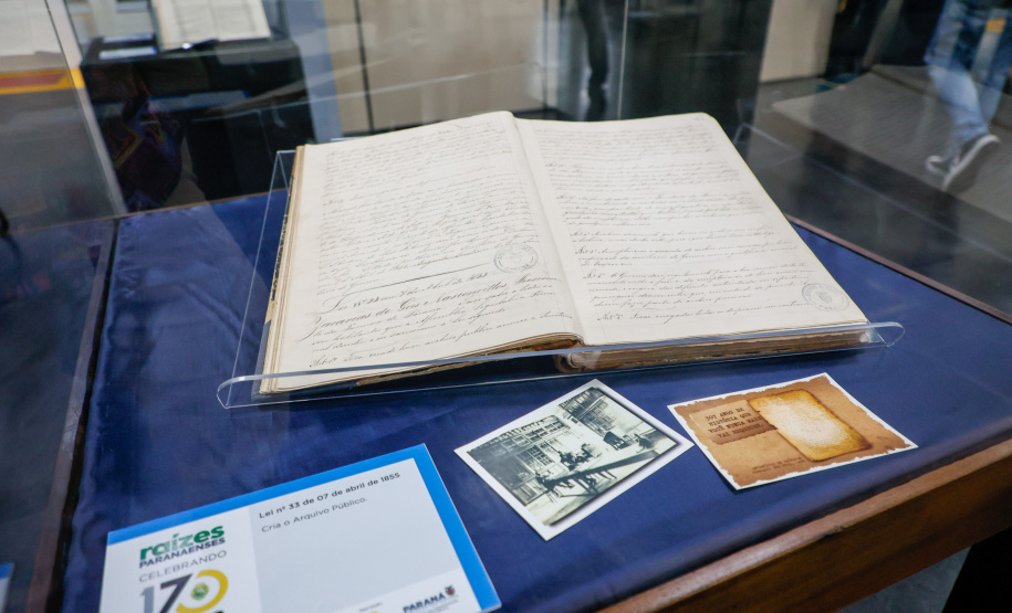 Arquivo Público do Paraná celebra 170 anos da Polícia Militar com exposição