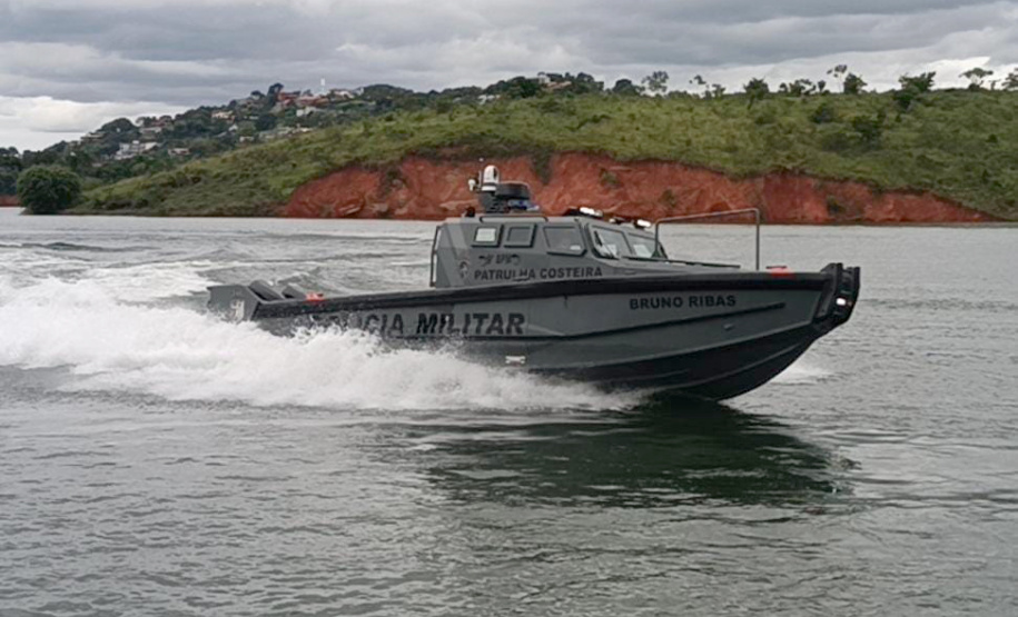 Blindada das águas: lancha resistente a fuzil e de visão termal reforça segurança no mar