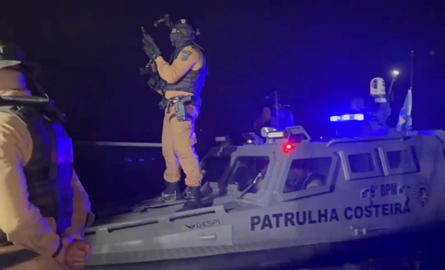 Blindada das águas: lancha resistente a fuzil e de visão termal reforça segurança no mar