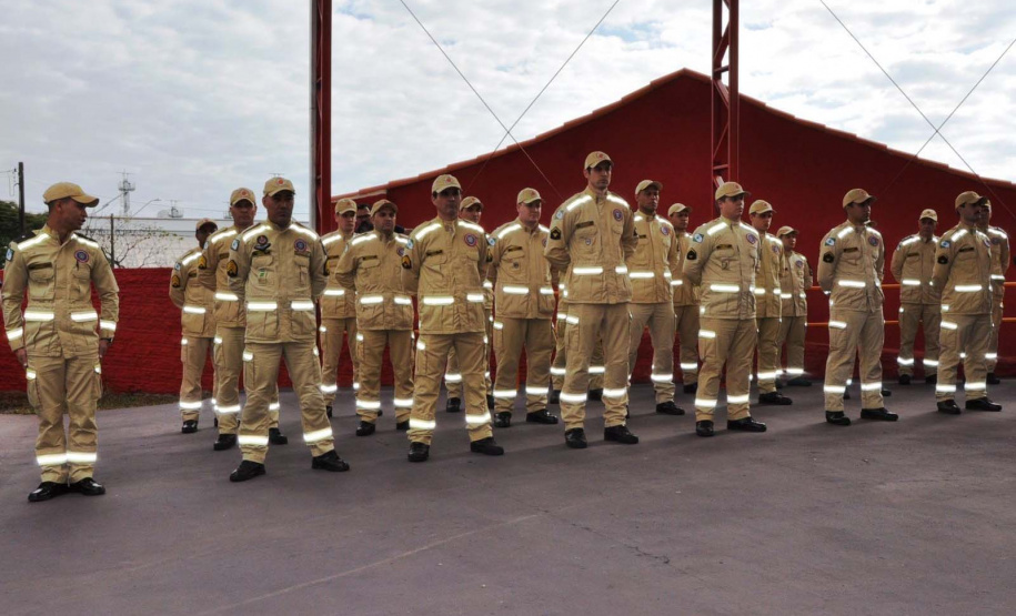 Corpo de Bombeiros inaugura terceiro Quartel Integrado do Paraná, em Mauá da Serra.
