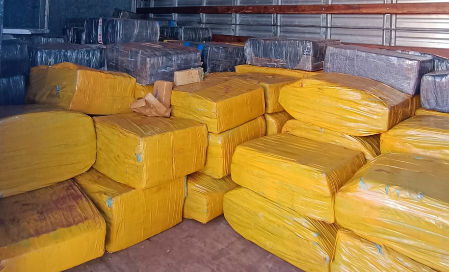PCPR apreende 3,1 toneladas de maconha escondidas em caminhão em Medianeira