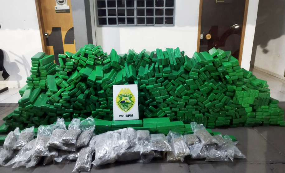 PMPR apreende 1,2 tonelada de maconha no Noroeste do Estado