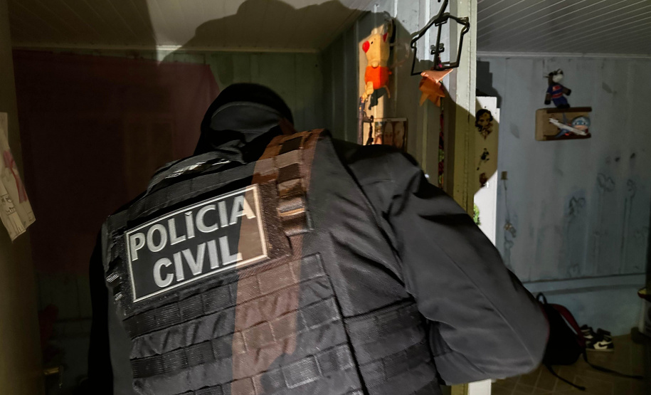 PCPR cumpre 32 mandados contra o tráfico e comércio ilegal de armas nos Campos Gerais