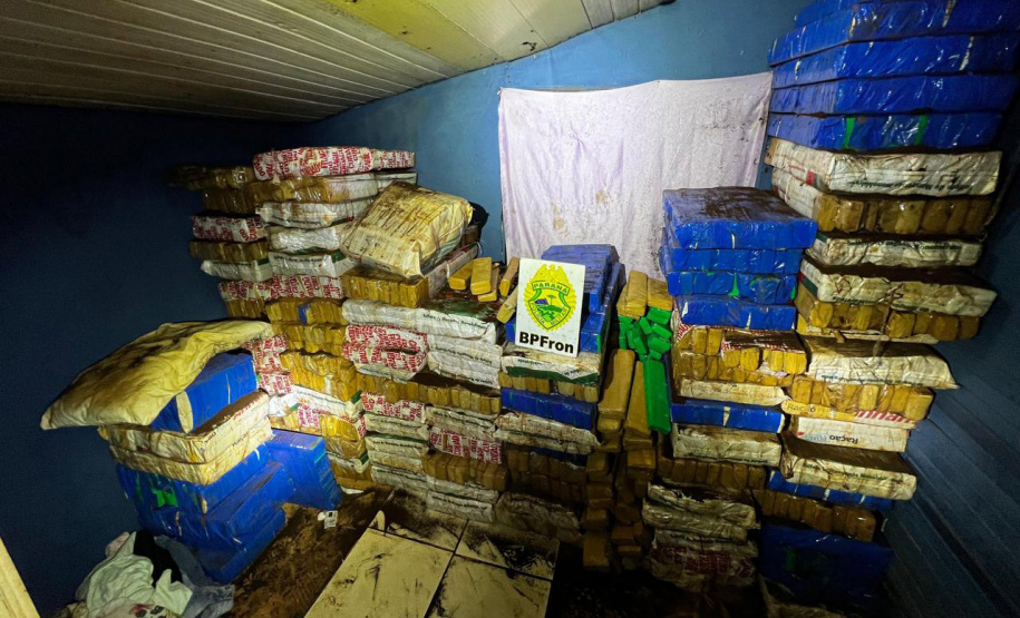 PMPR apreende 4,1 toneladas de maconha em Toledo e Umuarama