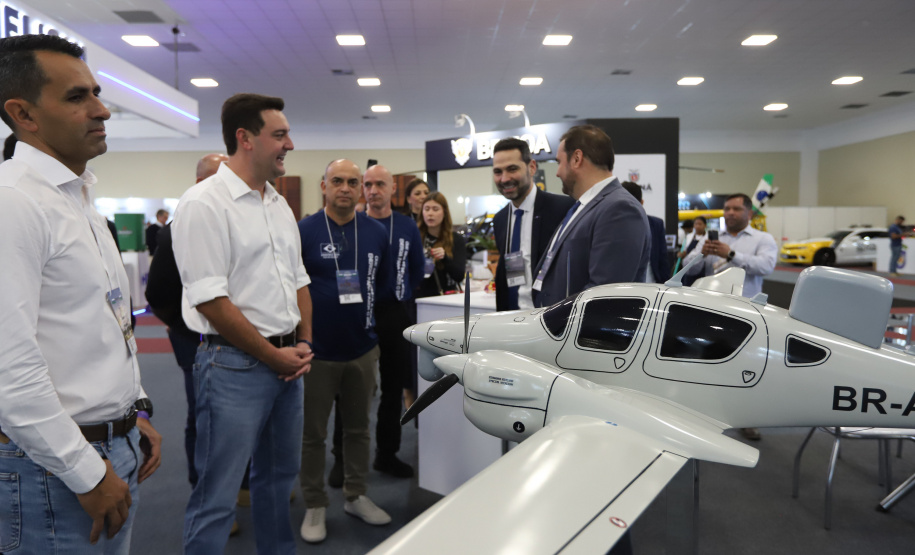 Governador destaca modernização de aeronaves do Paraná em encontro nacional de aviação