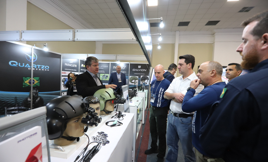 Governador destaca modernização de aeronaves do Paraná em encontro nacional de aviação