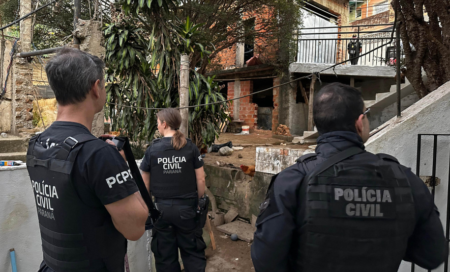 PCPR prende 16 pessoas e desarticula organização que falsificava documentos públicos