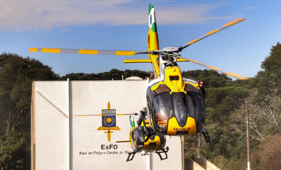 Desfile de 170 anos mostra evolução da tecnologia usada pela PM para ajudar população