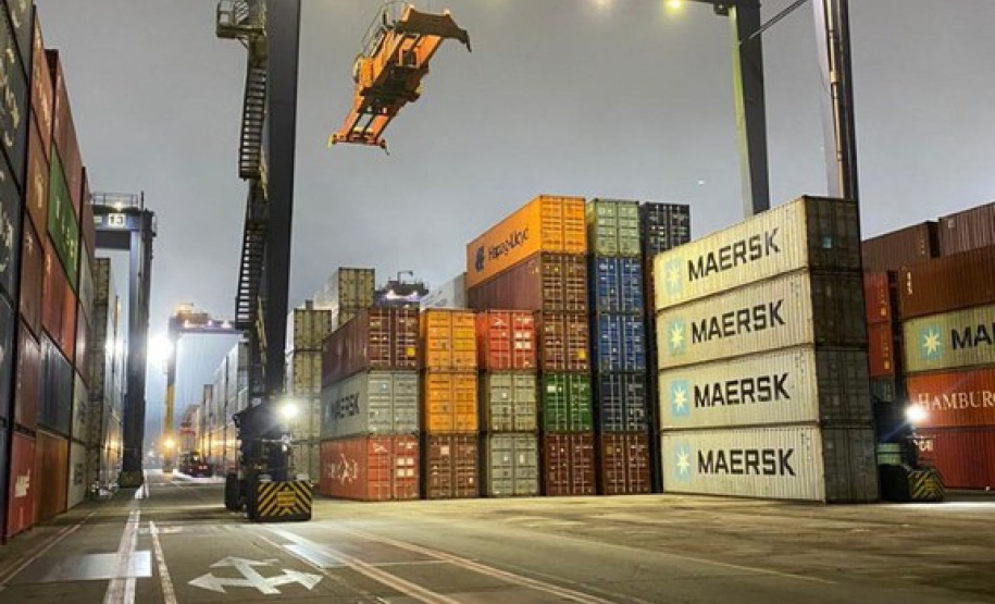 Polícia Militar e Polícia Federal apreendem pasta base de cocaína no terminal de containers de Paranaguá