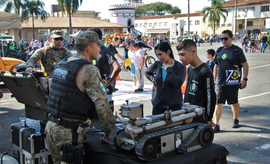 Passeio Ciclístico da Polícia Militar do Paraná atrai mais de 600 participantes