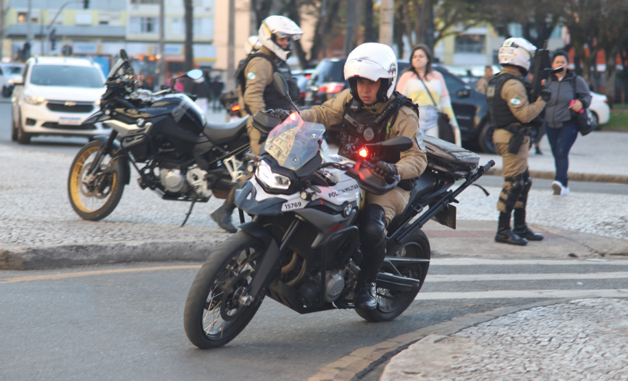 PMPR lança Operação Força Visível e intensifica policiamento na capital paranaense