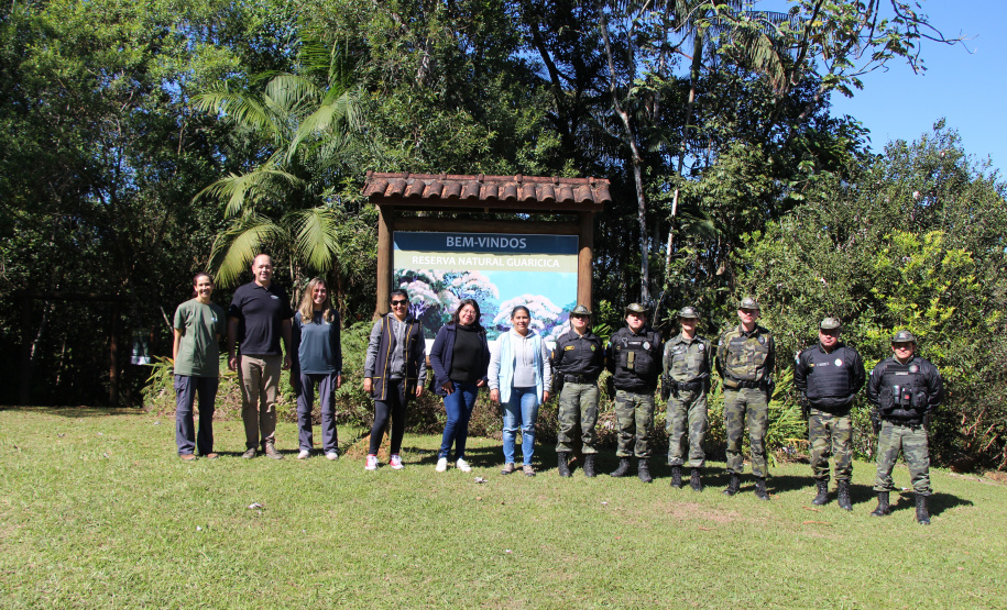 PMPR e SPVS plantam 170 mudas de árvores nativas em celebração ao aniversário da corporação