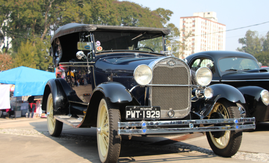 PMPR realiza Passeio Motociclístico e Encontro de Carros Antigos em comemoração aos 170 anos da corporação