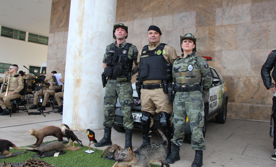 PMPR realiza Passeio Motociclístico e Encontro de Carros Antigos em comemoração aos 170 anos da corporação