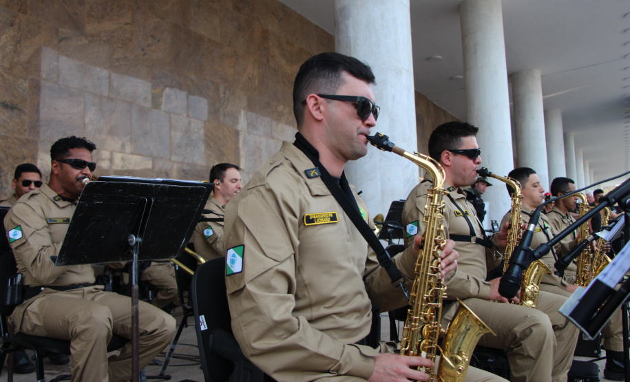 PMPR realiza Passeio Motociclístico e Encontro de Carros Antigos em comemoração aos 170 anos da corporaçãoPMPR realiza Passeio Motociclístico e Encontro de Carros Antigos em comemoração aos 170 anos da corporação
