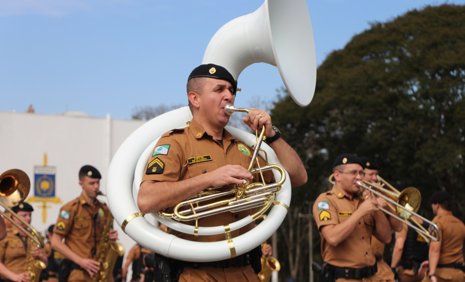 Desfile de 170 anos mostra evolução da tecnologia usada pela PM para ajudar população