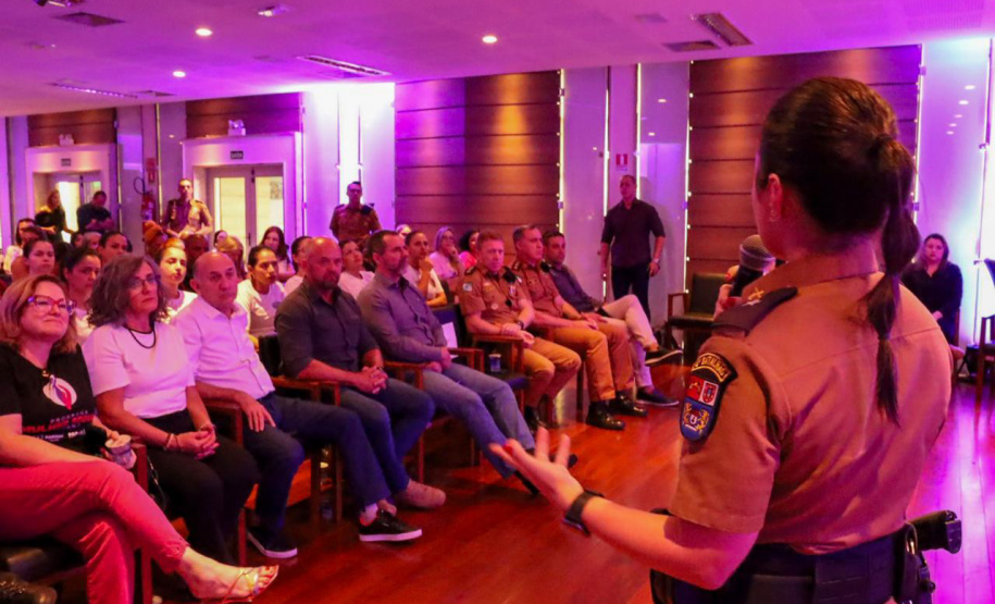 18 anos da Lei Maria da Penha: Paraná aumenta proteção da mulher e ações contra agressores