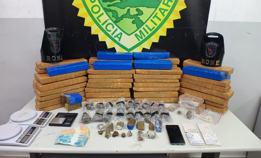 PMPR prende integrante de facção criminosa com drogas e equipamentos para comercializar entorpecentes em Curitiba