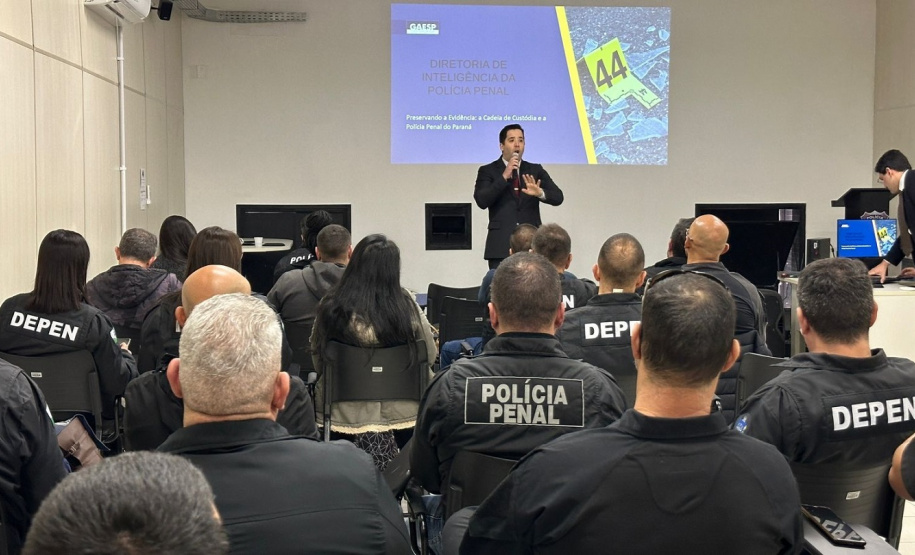 Polícia Penal do Paraná promove palestra sobre preservação de provas em locais de crime em parceria com Ministério Público