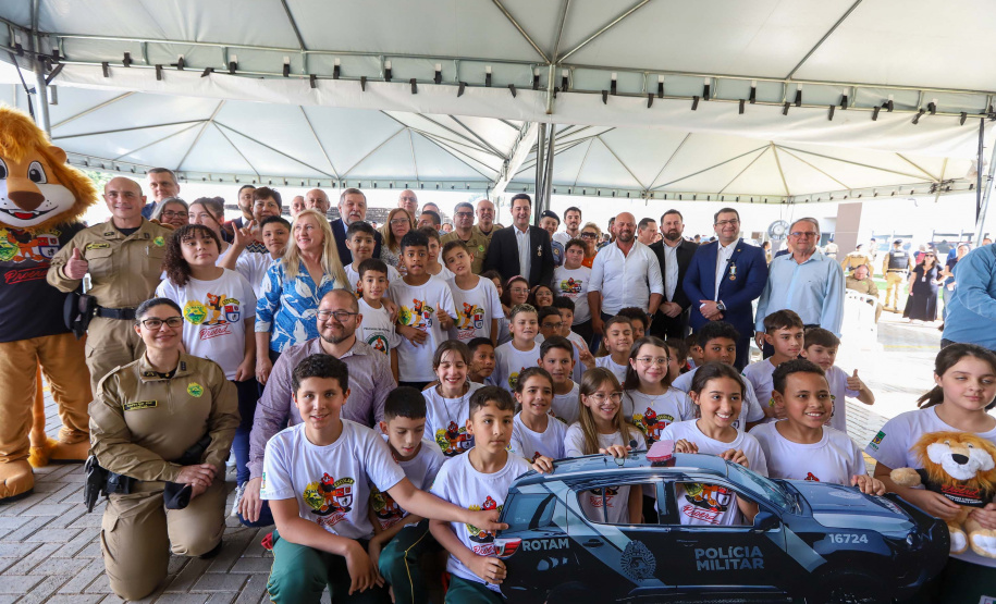 Governador inaugura sede do Batalhão de Patrulha Escolar e entrega 52 viaturas da Rotam