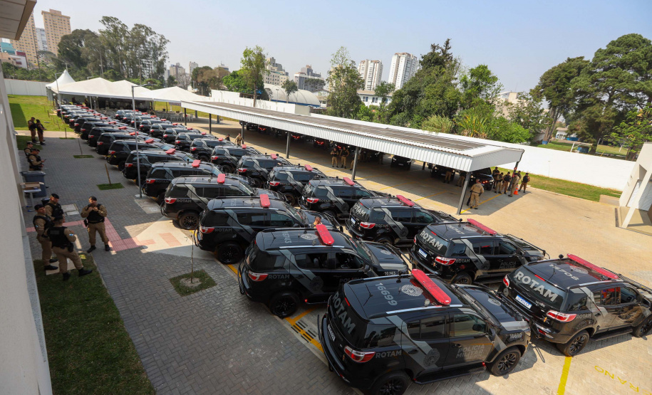 Governador inaugura sede do Batalhão de Patrulha Escolar e entrega 52 viaturas da Rotam