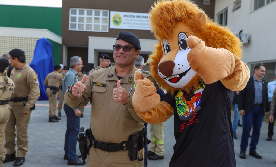 Governador inaugura sede do Batalhão de Patrulha Escolar e entrega 52 viaturas da Rotam