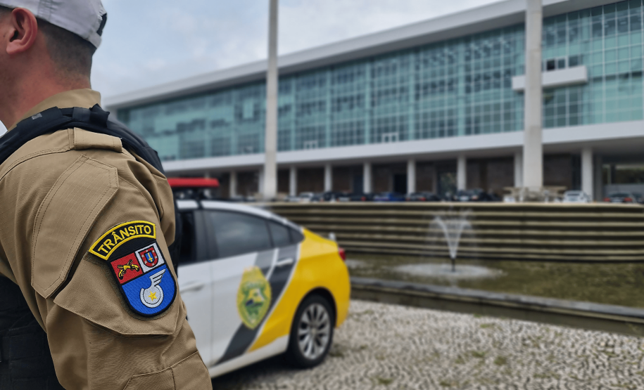 PMPR participa da abertura da semana nacional de trânsito