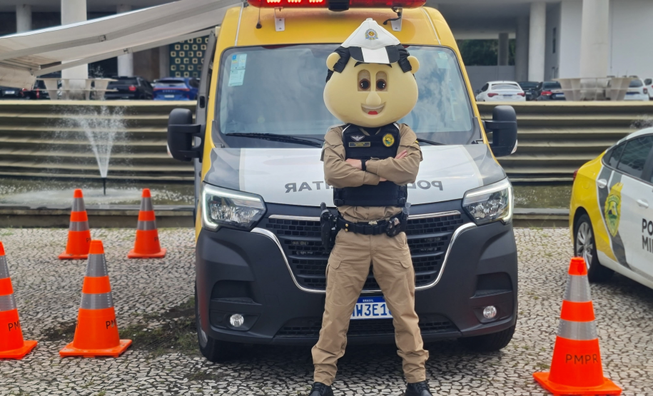 PMPR participa da abertura da semana nacional de trânsito