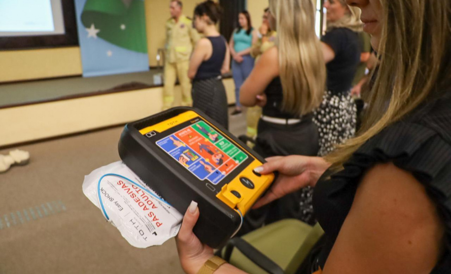 Sesp promove treinamento de operação com Desfibrilador Externo Automático (DEA) para servidores