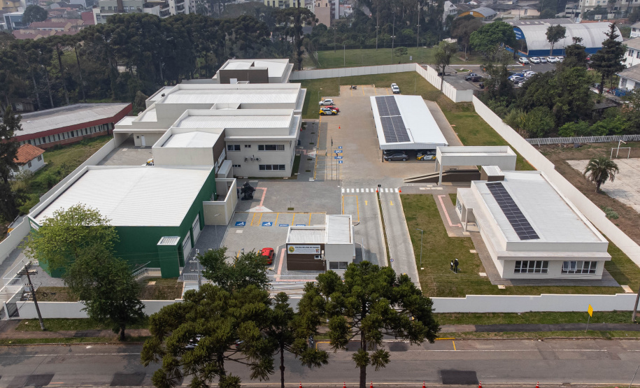 Governador inaugura sede do Batalhão de Patrulha Escolar e entrega 52 viaturas da Rotam