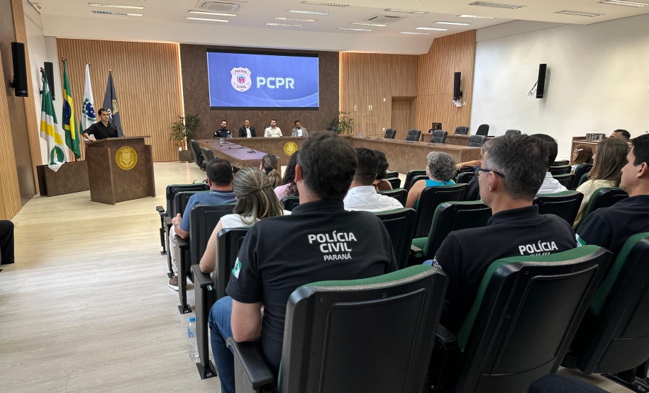 Profissionais da PCPR que atuam no Sudoeste recebem a Medalha do Serviço Policial
