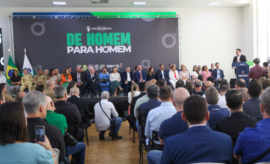 Governador lança projeto de conscientização para combater violência contra a mulher