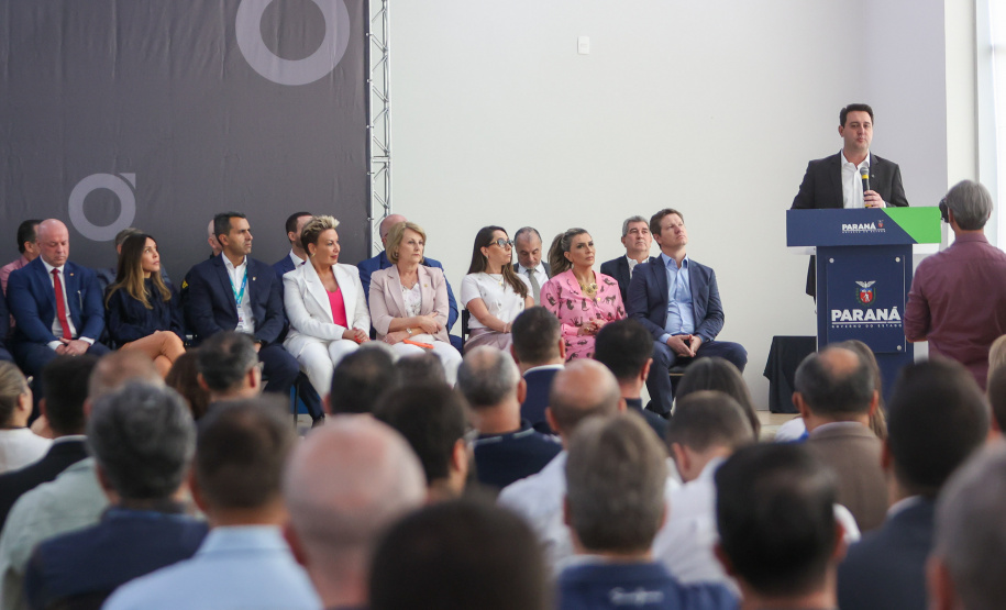 Governador lança projeto de conscientização para combater violência contra a mulher