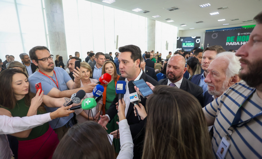 Governador lança projeto de conscientização para combater violência contra a mulher